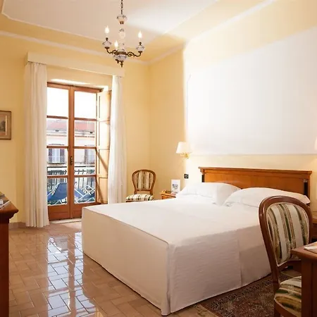 Majestic Palace 4* サンタニェッロ