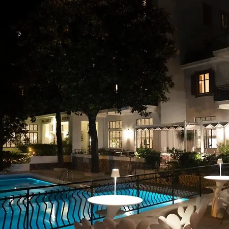 Majestic Palace Hotel 4*