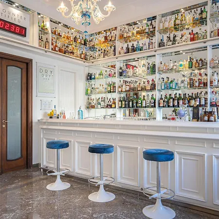 Majestic Palace 4*