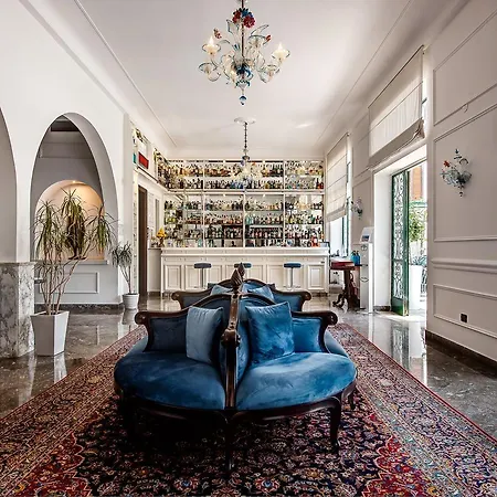 Majestic Palace 4*