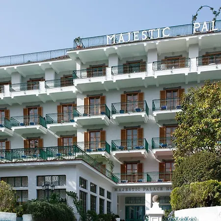Majestic Palace سانتّانييلّو