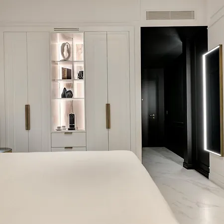 Majestic Palace 4*
