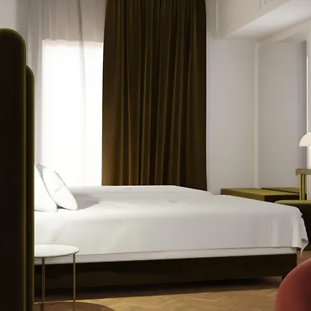 فندق Majestic Palace 4*