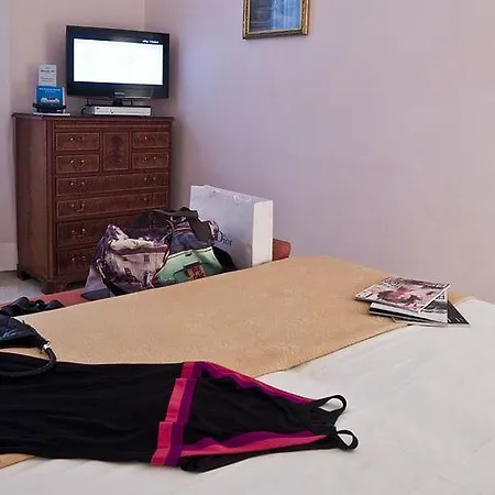 Majestic Palace Hotel 4*
