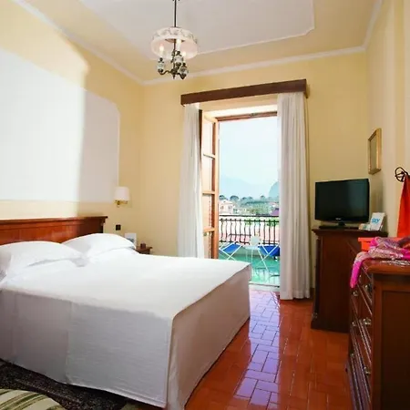 Majestic Palace Hotel